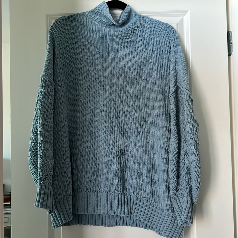 Small oversized aerie cable sweater